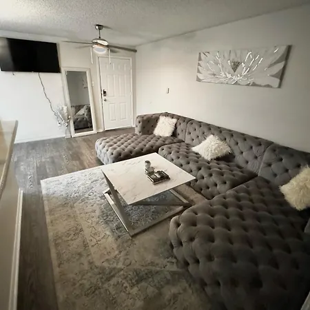 Modern Comfort 1Br Medical Center Resort Style